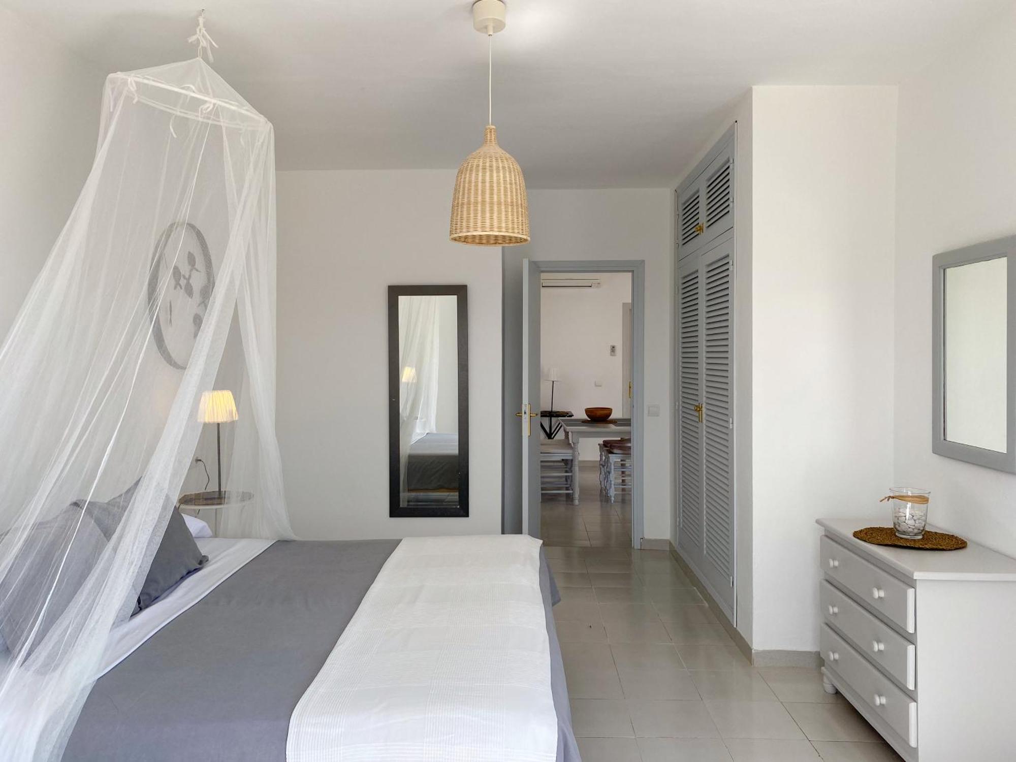 Апартаменты Voga Mari - Astbury Formentera Пляж Миджорн Экстерьер фото