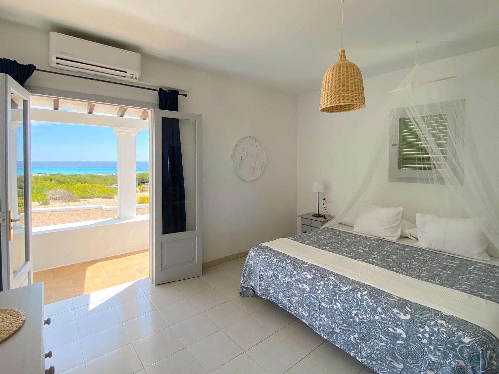 Апартаменты Voga Mari - Astbury Formentera Пляж Миджорн Экстерьер фото